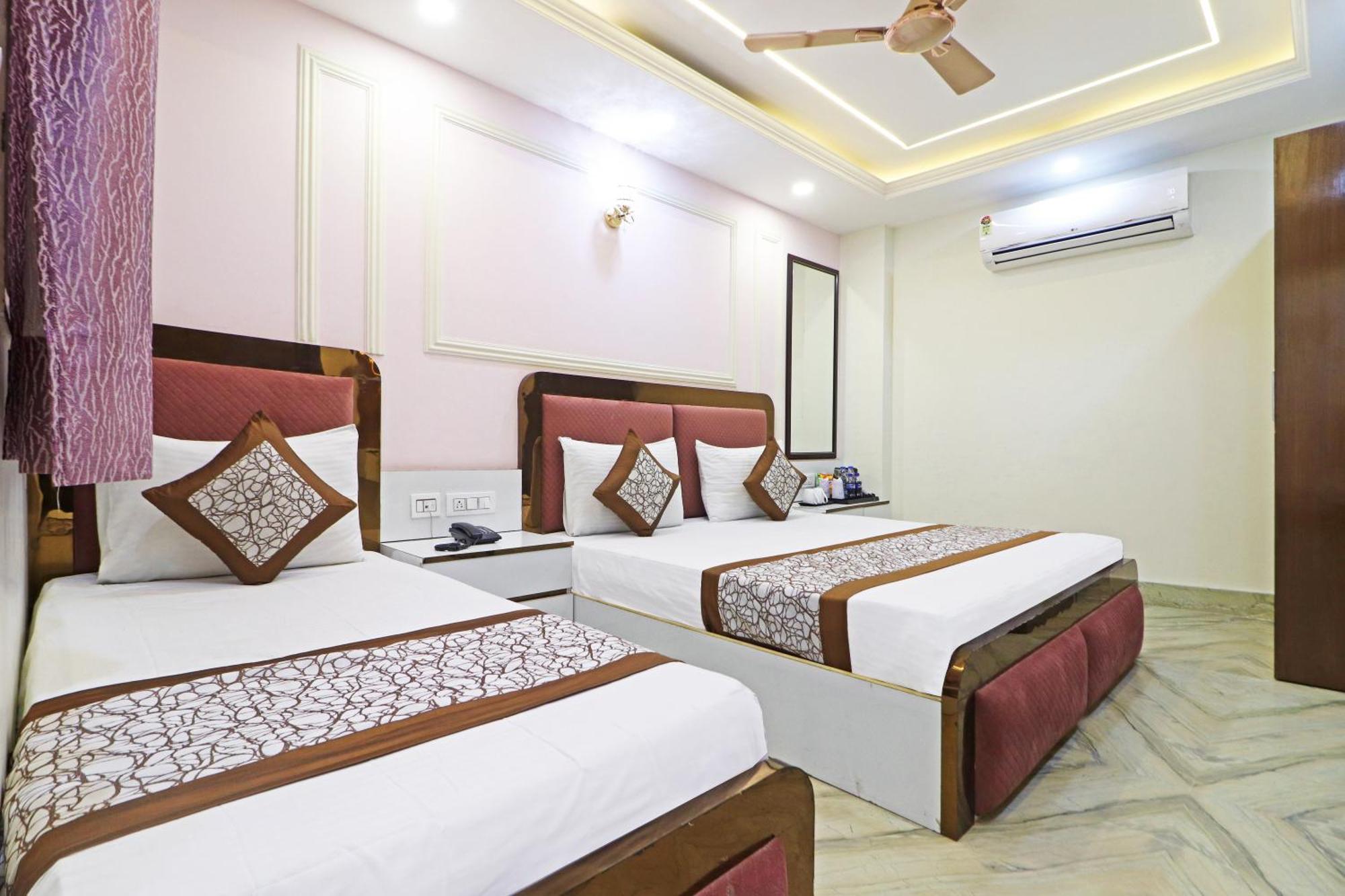 Hotel Samrat Residency 10 Mints Walking Distance Nizamuddin Railway Station 新德里 外观 照片