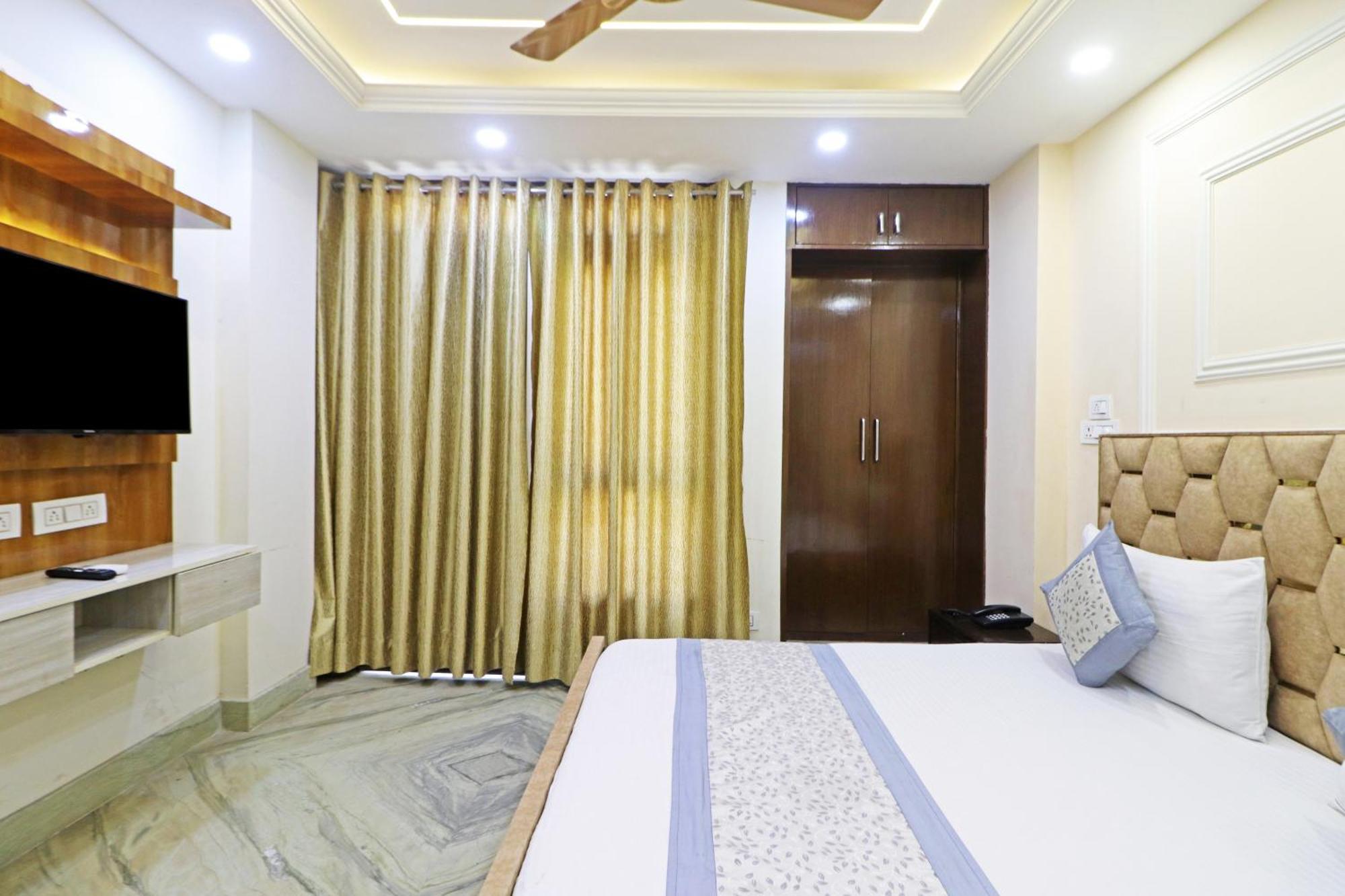 Hotel Samrat Residency 10 Mints Walking Distance Nizamuddin Railway Station 新德里 外观 照片